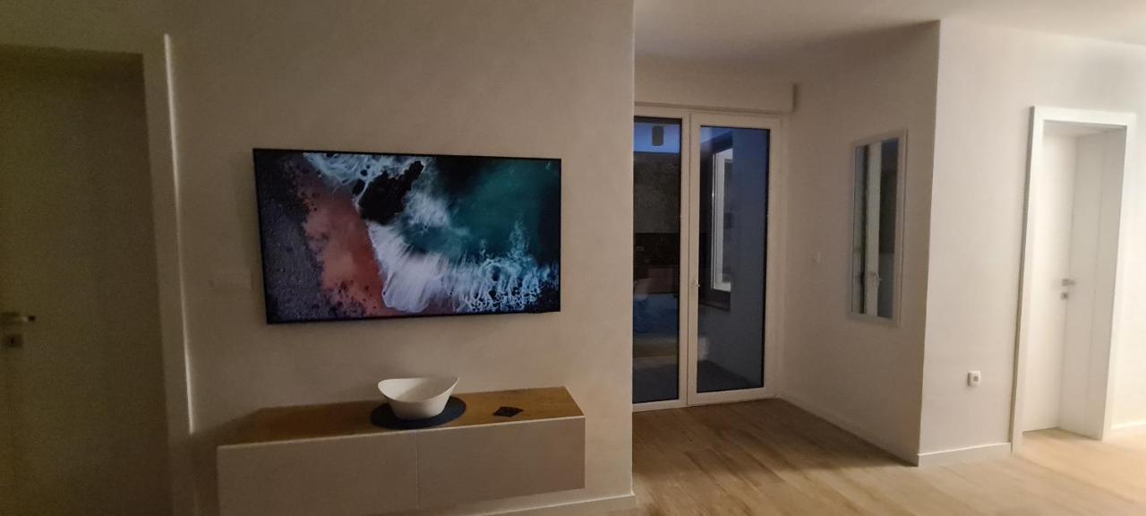 Apartman Marcelina 1 With Private Pool Trogir Dış mekan fotoğraf