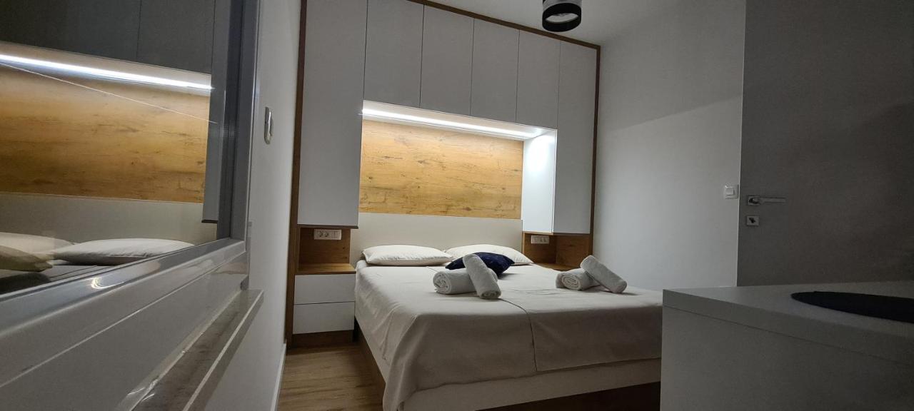 Apartman Marcelina 1 With Private Pool Trogir Dış mekan fotoğraf