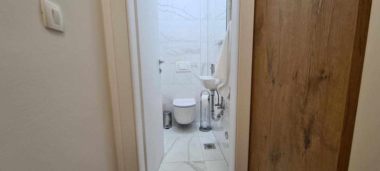 Apartman Marcelina 1 With Private Pool Trogir Dış mekan fotoğraf