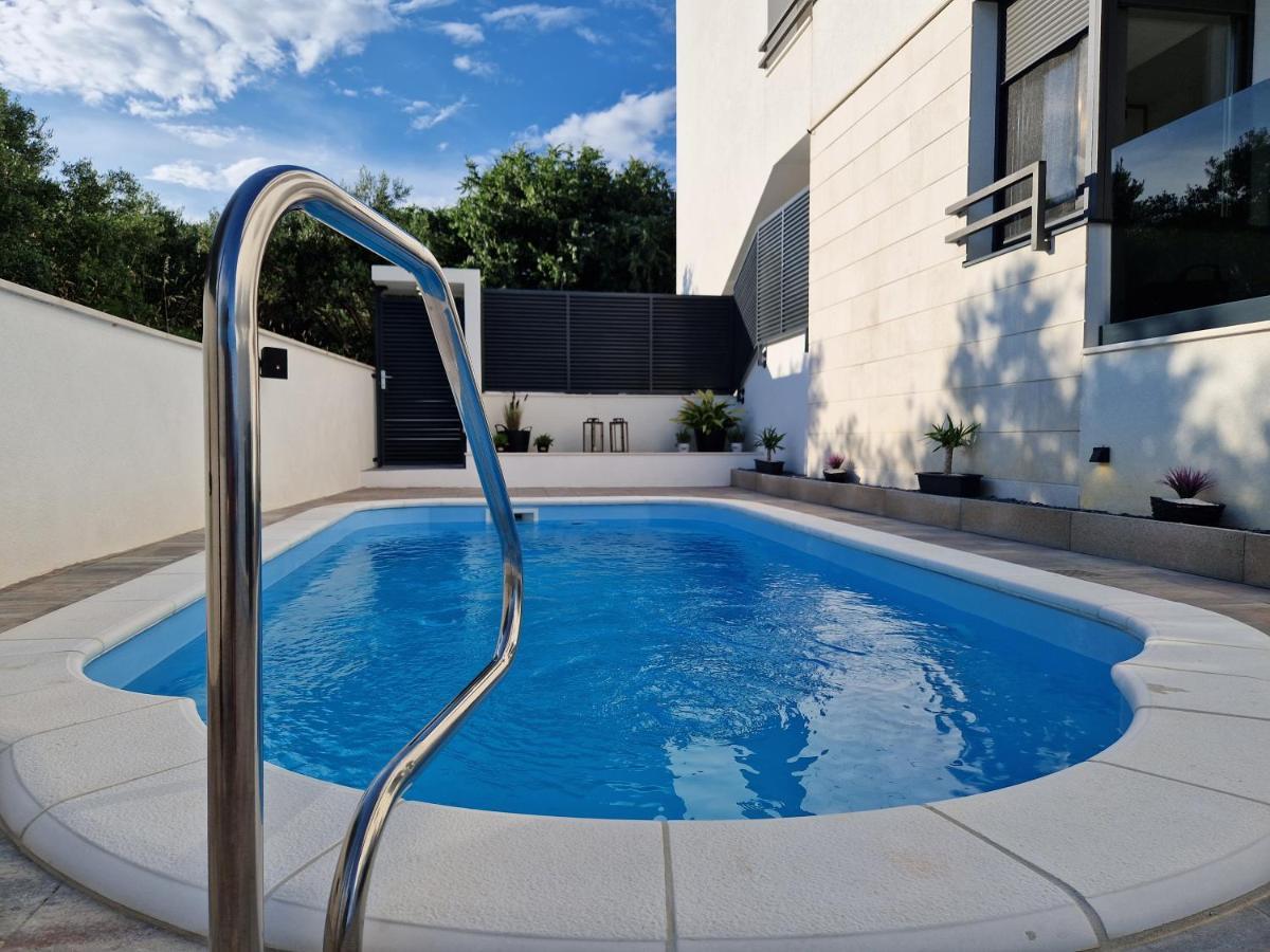 Apartman Marcelina 1 With Private Pool Trogir Dış mekan fotoğraf