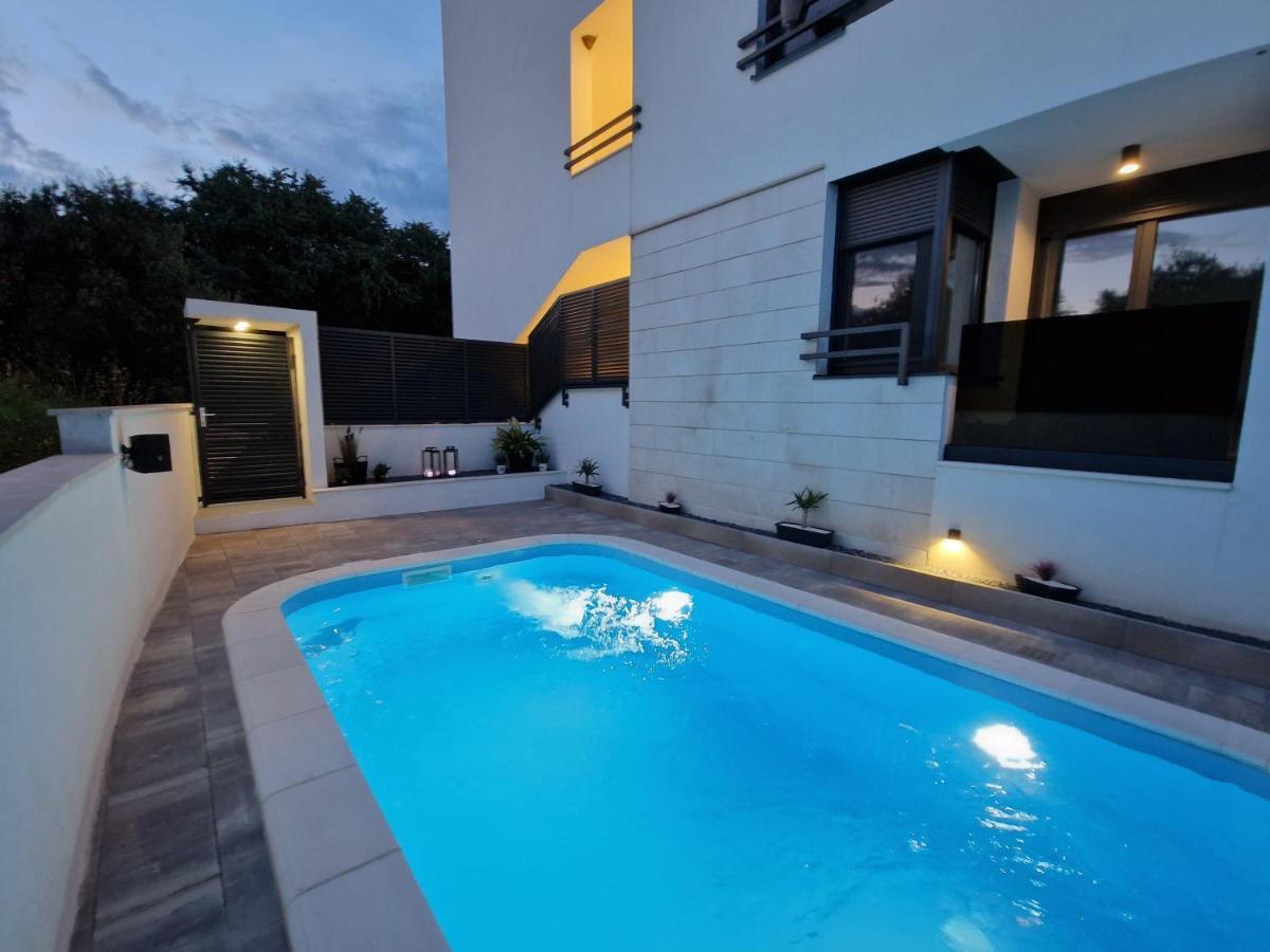Apartman Marcelina 1 With Private Pool Trogir Dış mekan fotoğraf